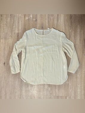 H&M Cream Textured Long Sleeve Blouse Size 10 Office Minimalist Lightweight